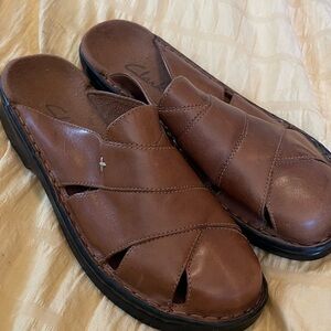 Clarks Women's Sienna Brown Leather‎ Slip On Mules Clog Comfort size 5 M